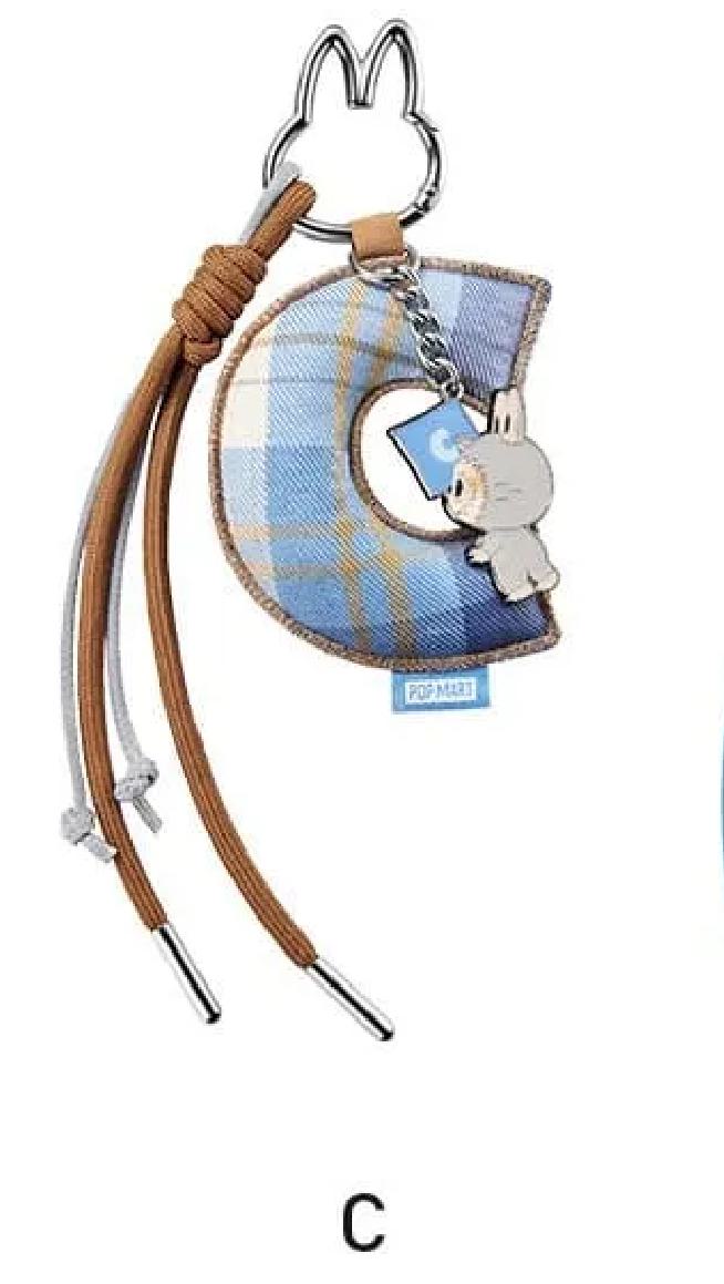 Pop Mart Labubu The Monsters Pin for Love Buchstabenanhänger (A-M)