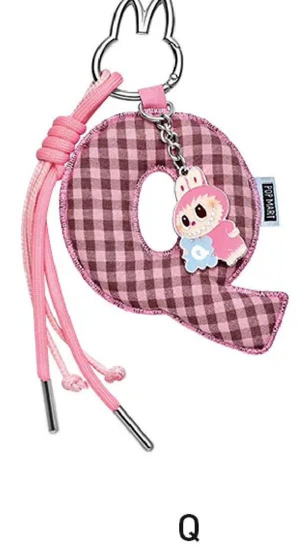 Pop Mart Labubu The Monsters Pin for Love Buchstabenanhänger (N-Z)