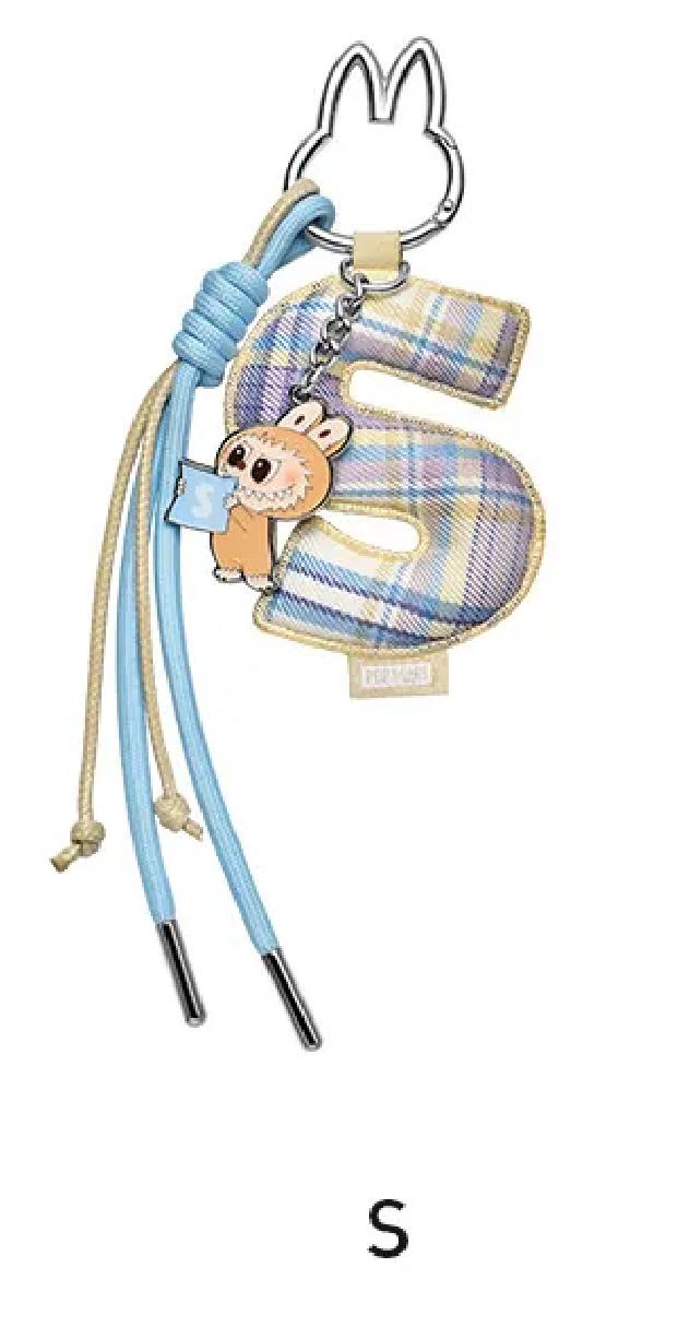 Pop Mart Labubu The Monsters Pin for Love Buchstabenanhänger (N-Z)